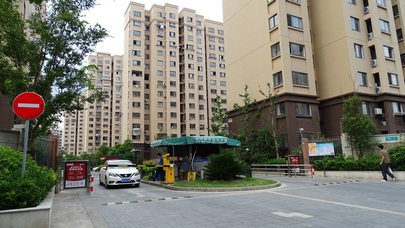 上(shàng)海市浦東新區海容路99弄6号204室住宅房