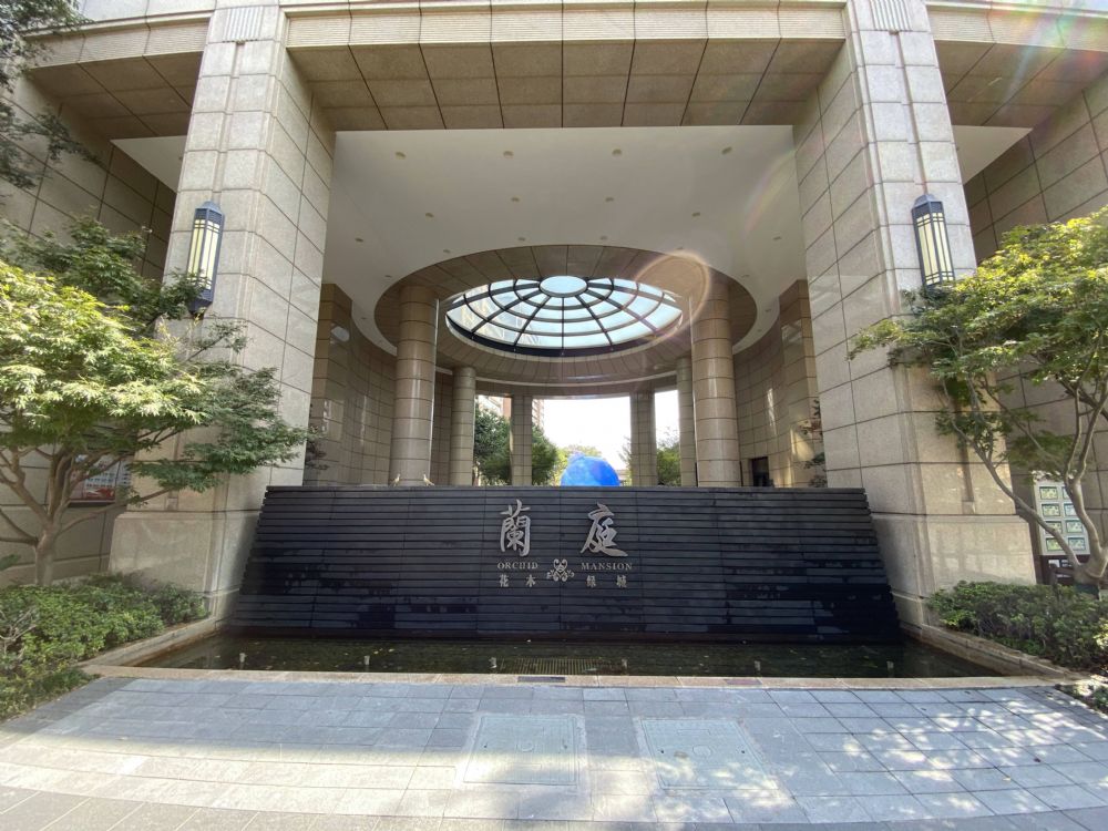 上(shàng)海市浦東新區浦建路1399弄10号1201室