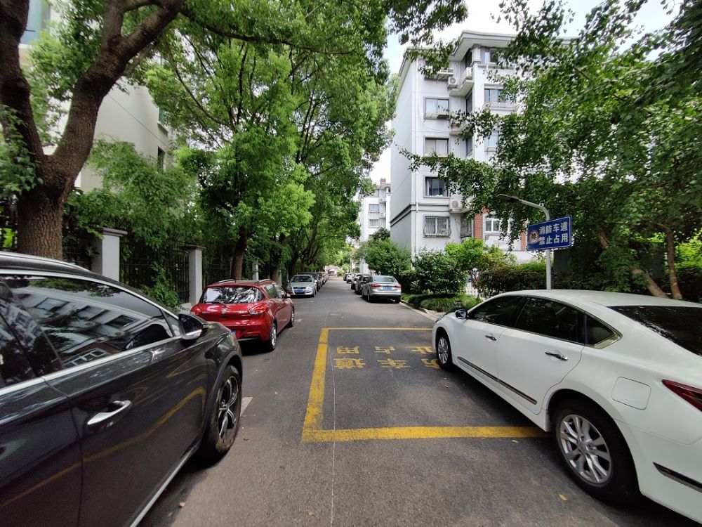 【二拍】上(shàng)海市闵行區龍茗路701弄3号601室